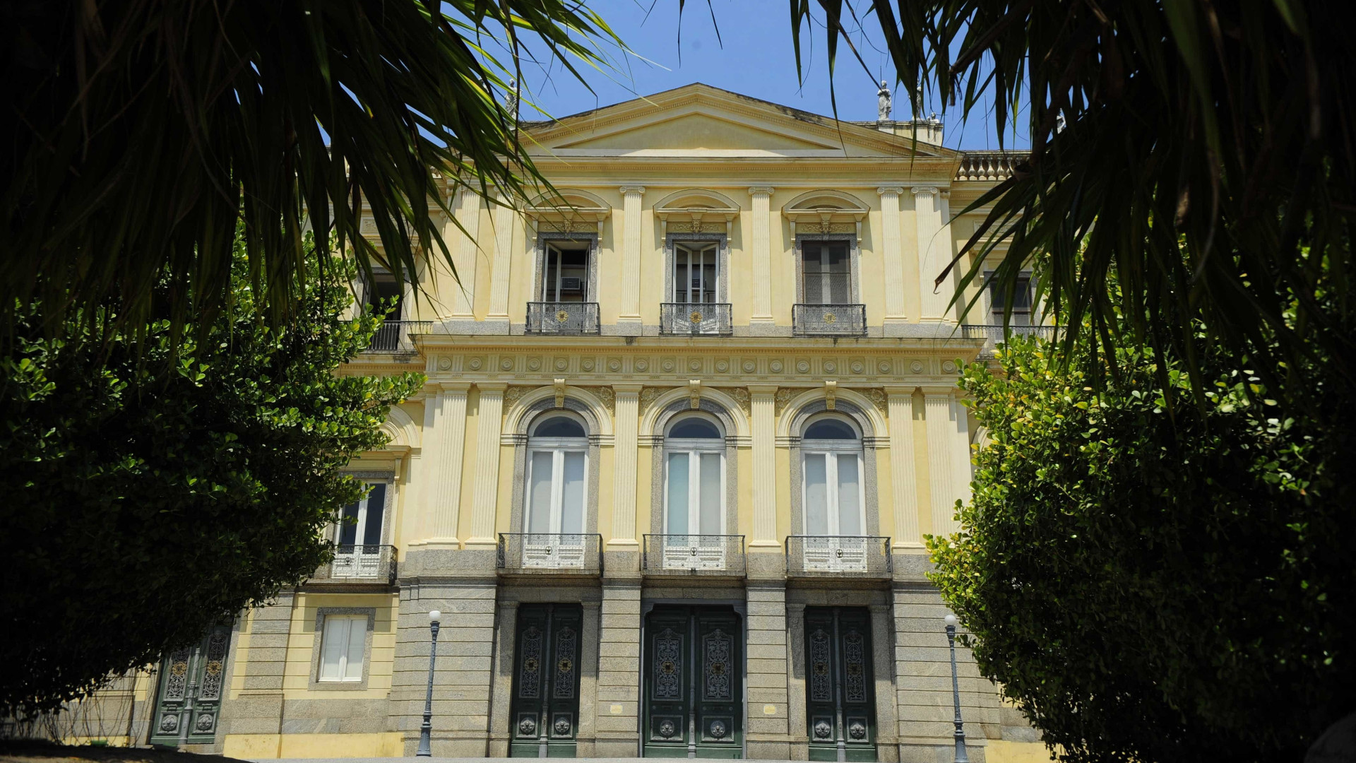 Museu Nacional recebe R$ 21 mi para revitalizar prédio e acervo