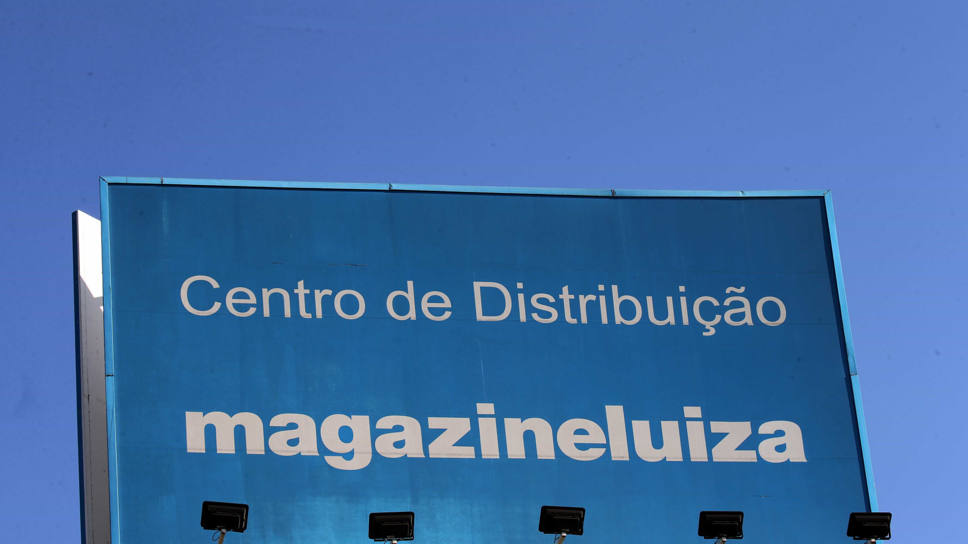 Magazine Luiza atinge avaliação de R$ 19,96 bilhões na Bolsa