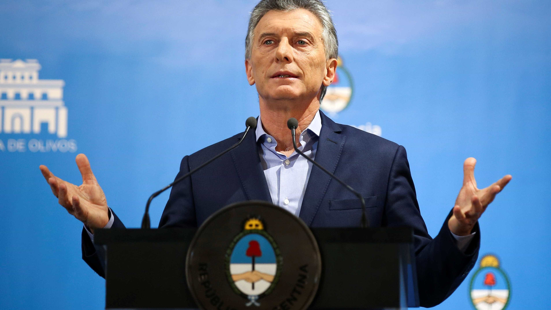 Macri prepara corte de até 25% dos cargos de 86 órgãos públicos