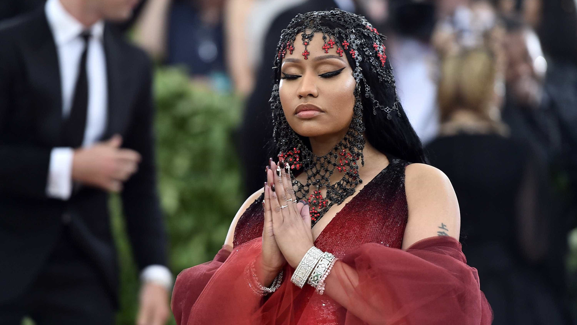 Nicki Minaj confirma turnê no Brasil e manda recado: 'Fora Temer'