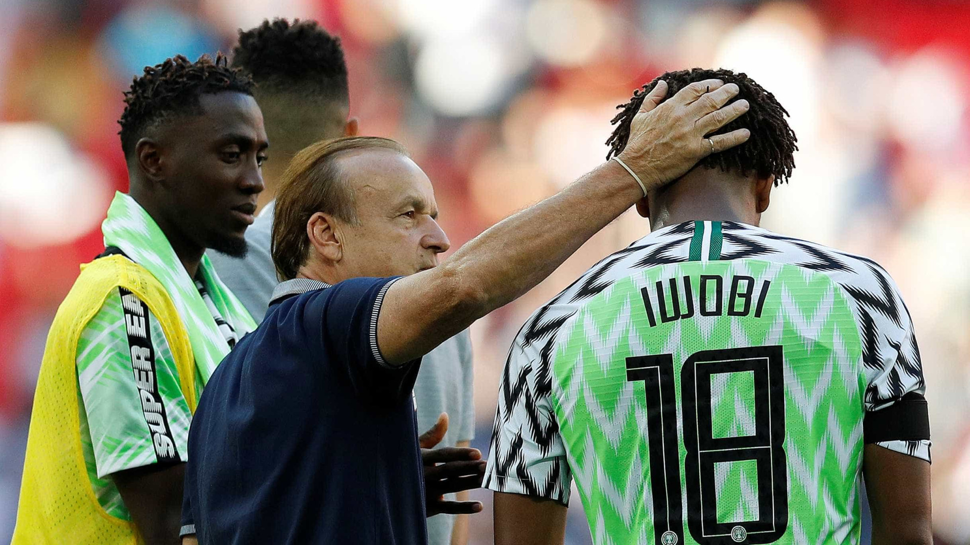 Nigéria aposta em jovens estrelas para surpreender na Copa