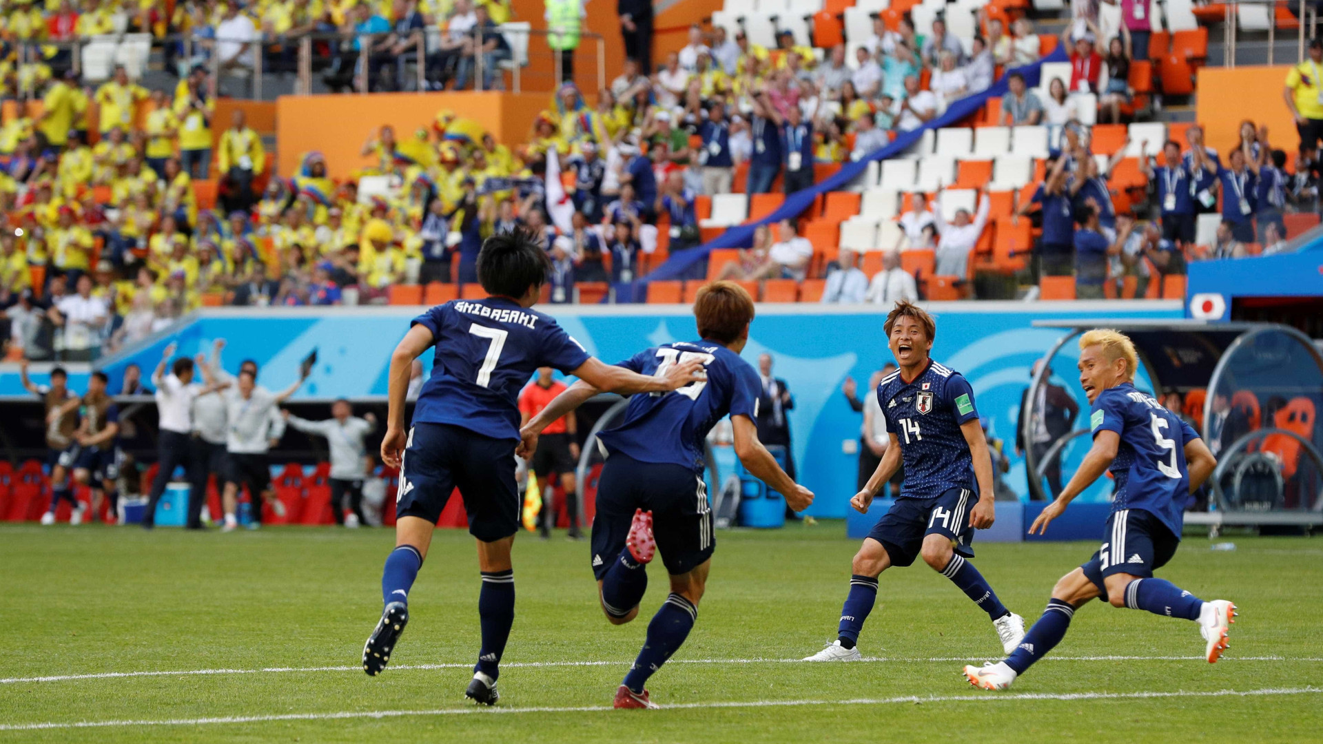 Com um a mais, Japão vence a Colômbia pelo Grupo H