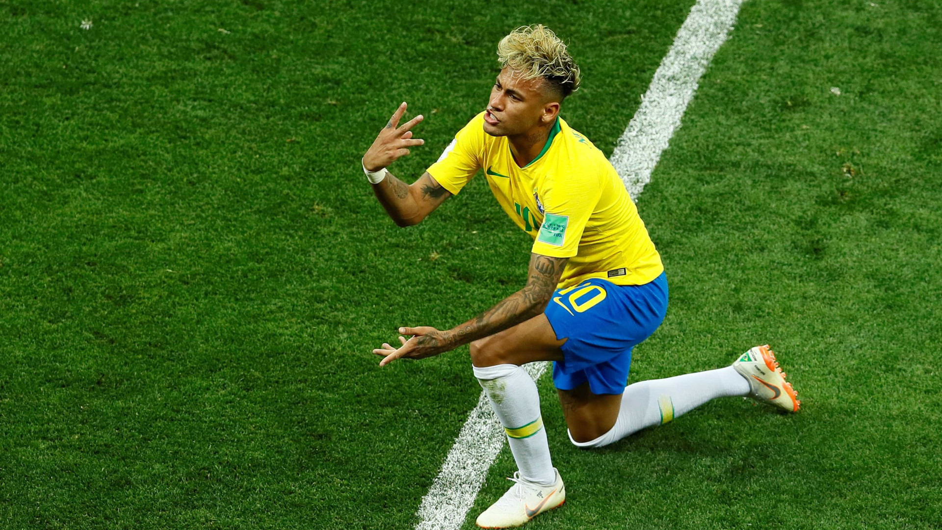 Neymar muda visual mais uma vez; confira