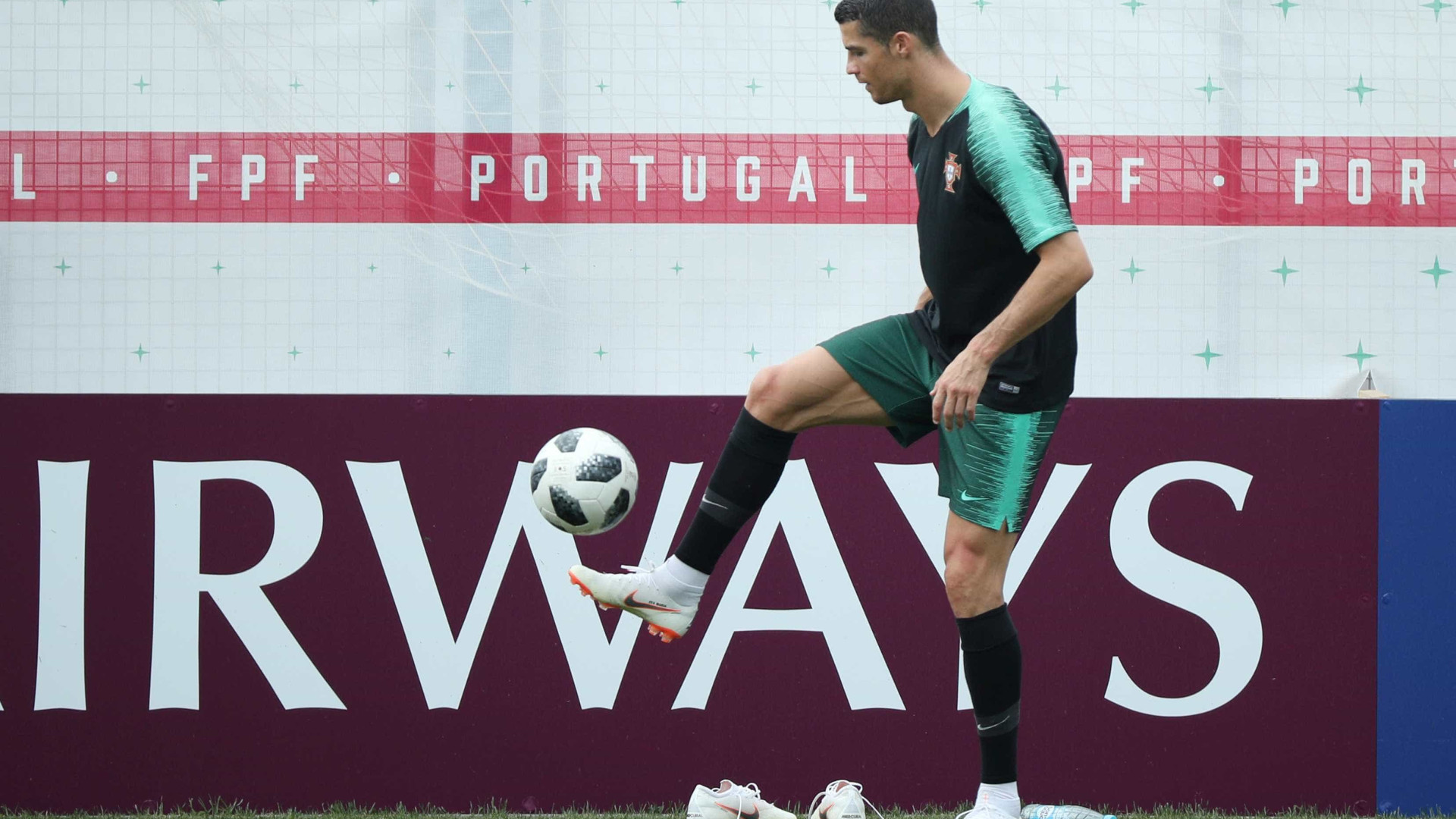 Rodada terá jogos dos grupos A e B; Uruguai e Espanha voltam a campo