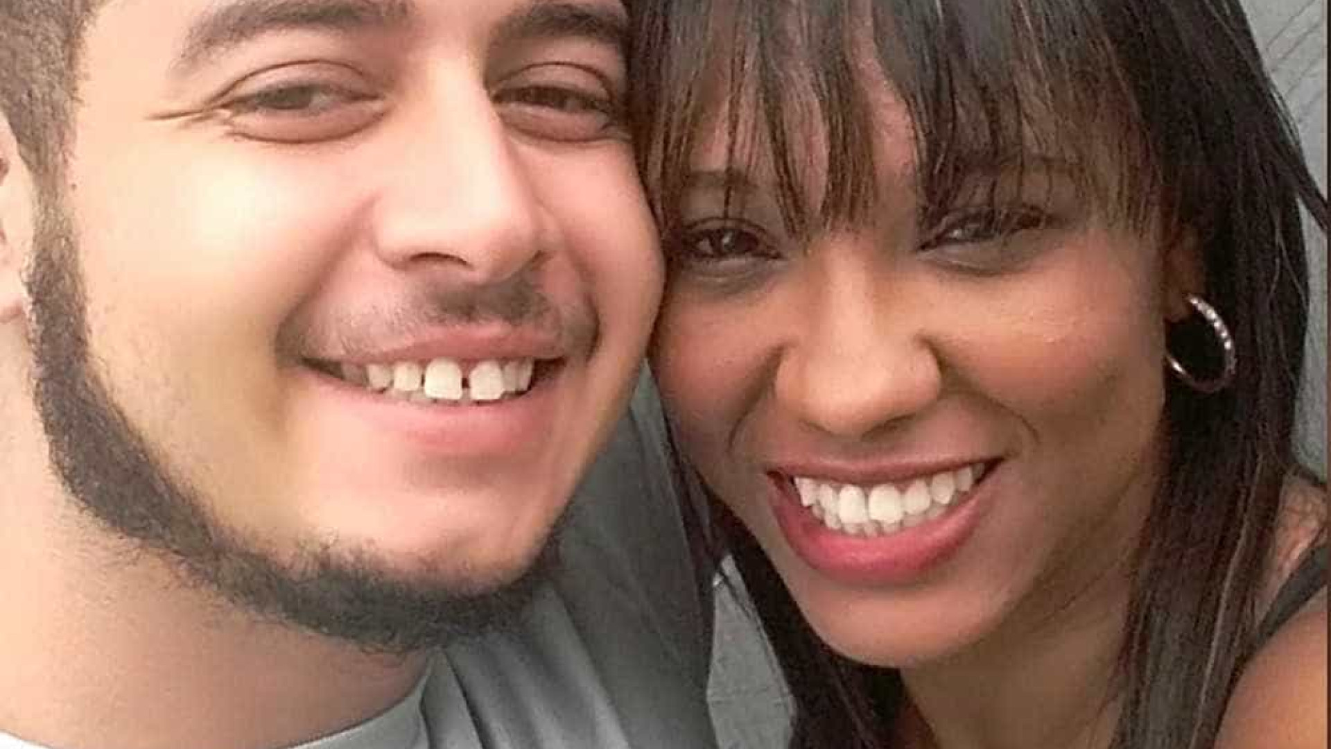Família entrega à polícia suspeito de matar mulher e filhas a facadas