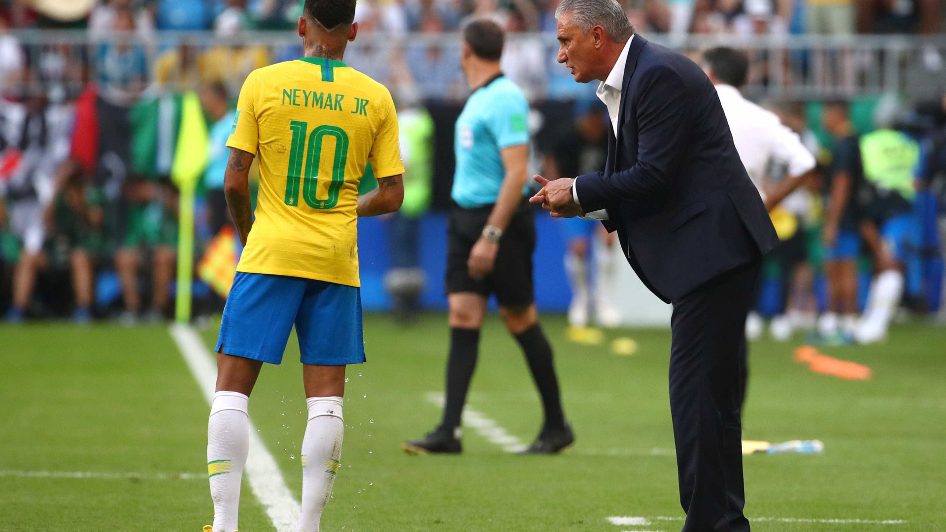Osorio critica Neymar, mas Tite impede resposta do camisa 10