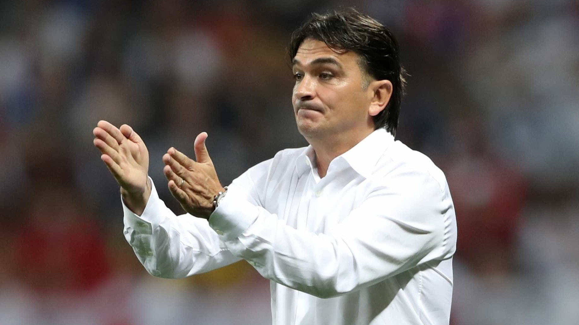 Técnico da Croácia diz que teve jogador "com metade da perna" na semi