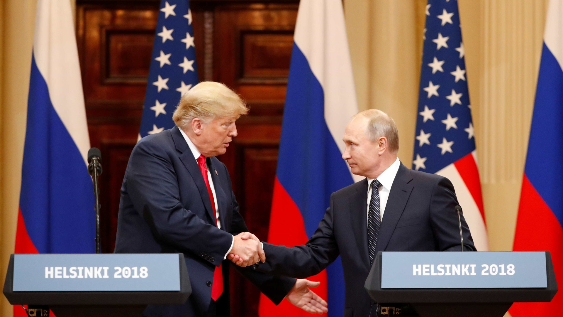 Trump convida Putin para ir aos EUA em meio às eleições