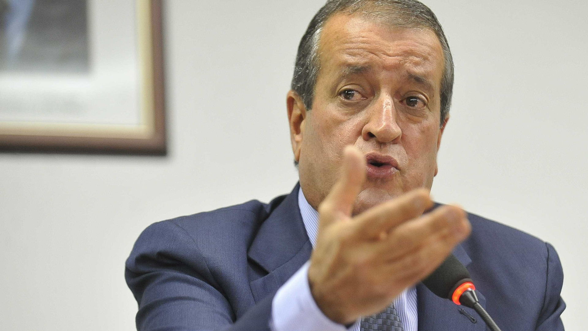 PR se une a centrão e quer definir apoio único à Presidência hoje
