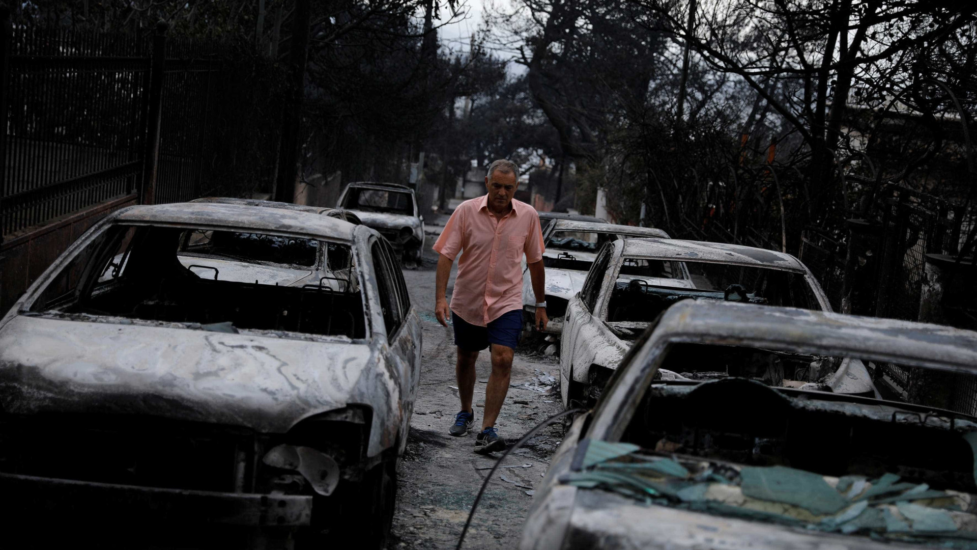 Sobe para 85 nÃºmero de mortos em incÃªndios na GrÃ©cia