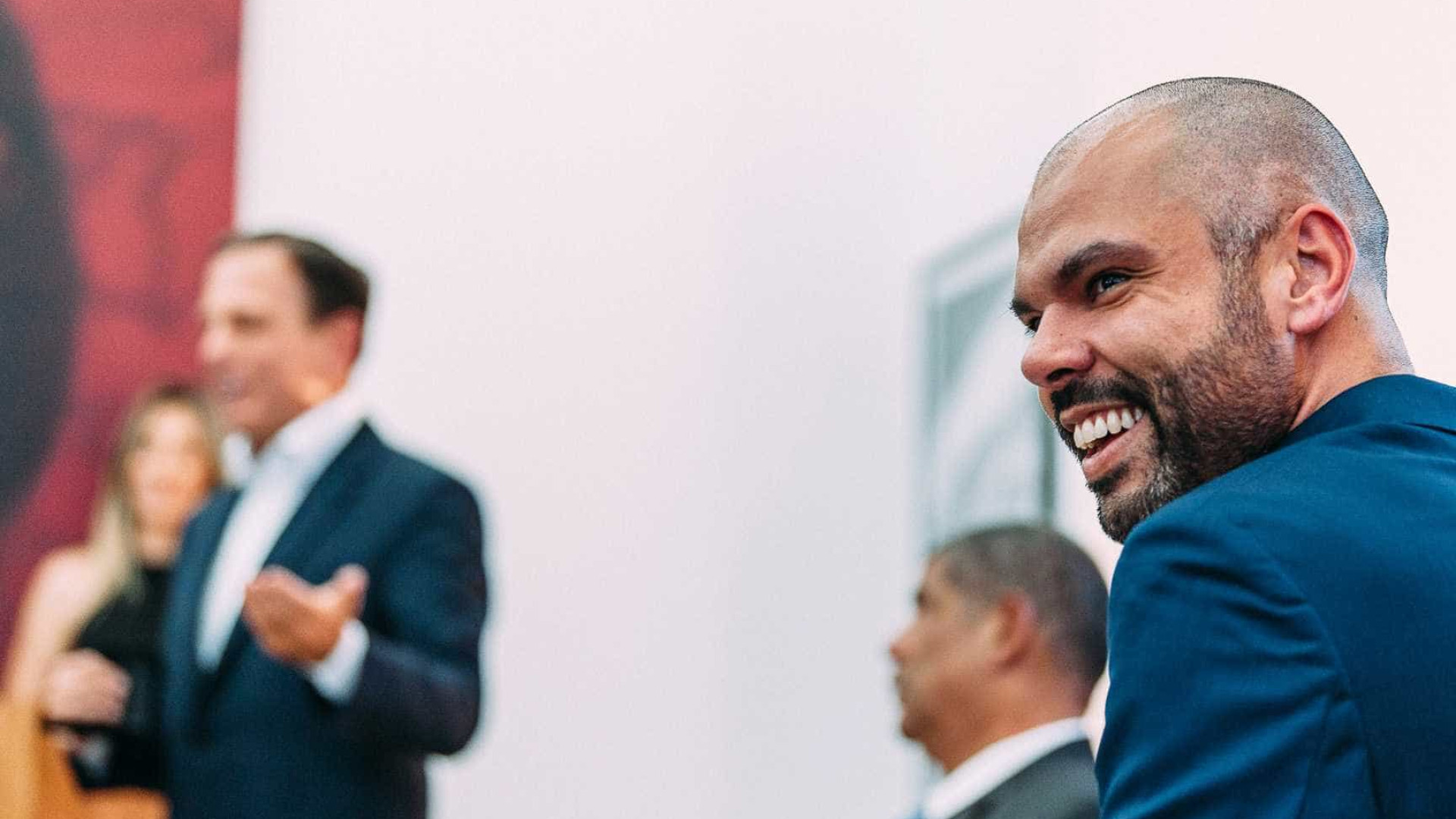 Bruno Covas tenta votar previdência de SP a jato em dezembro