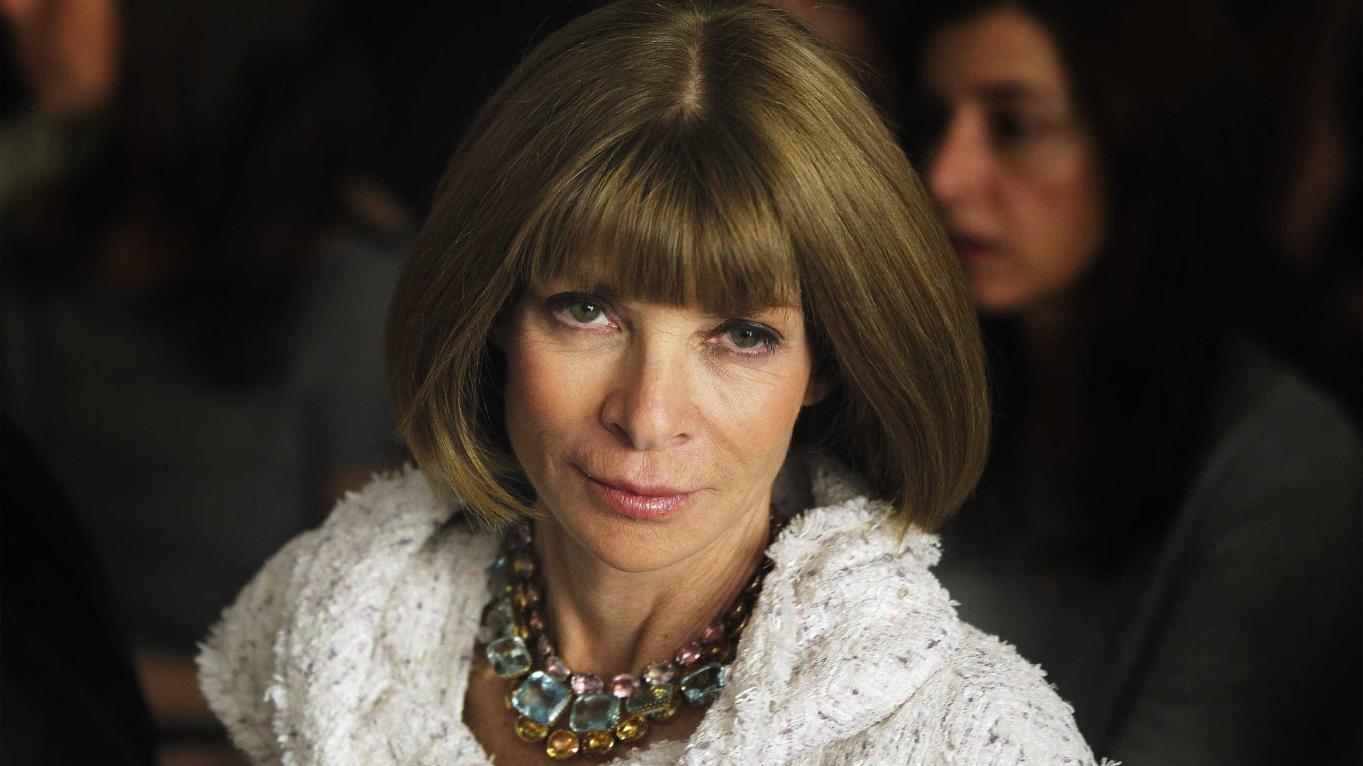 Anna Wintour será editora-chefe da Vogue 'indefinidamente'