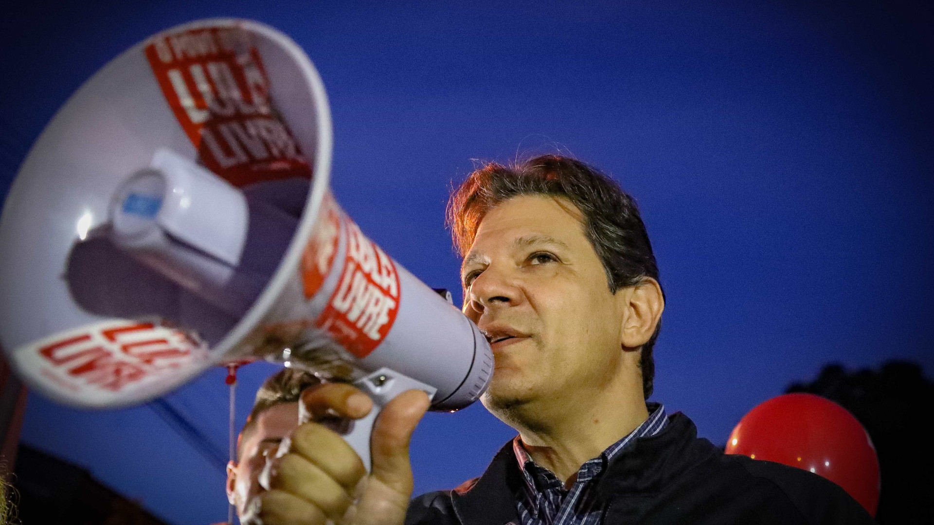 Pesquisa: como candidato de Lula, Haddad salta e encosta em Bolsonaro