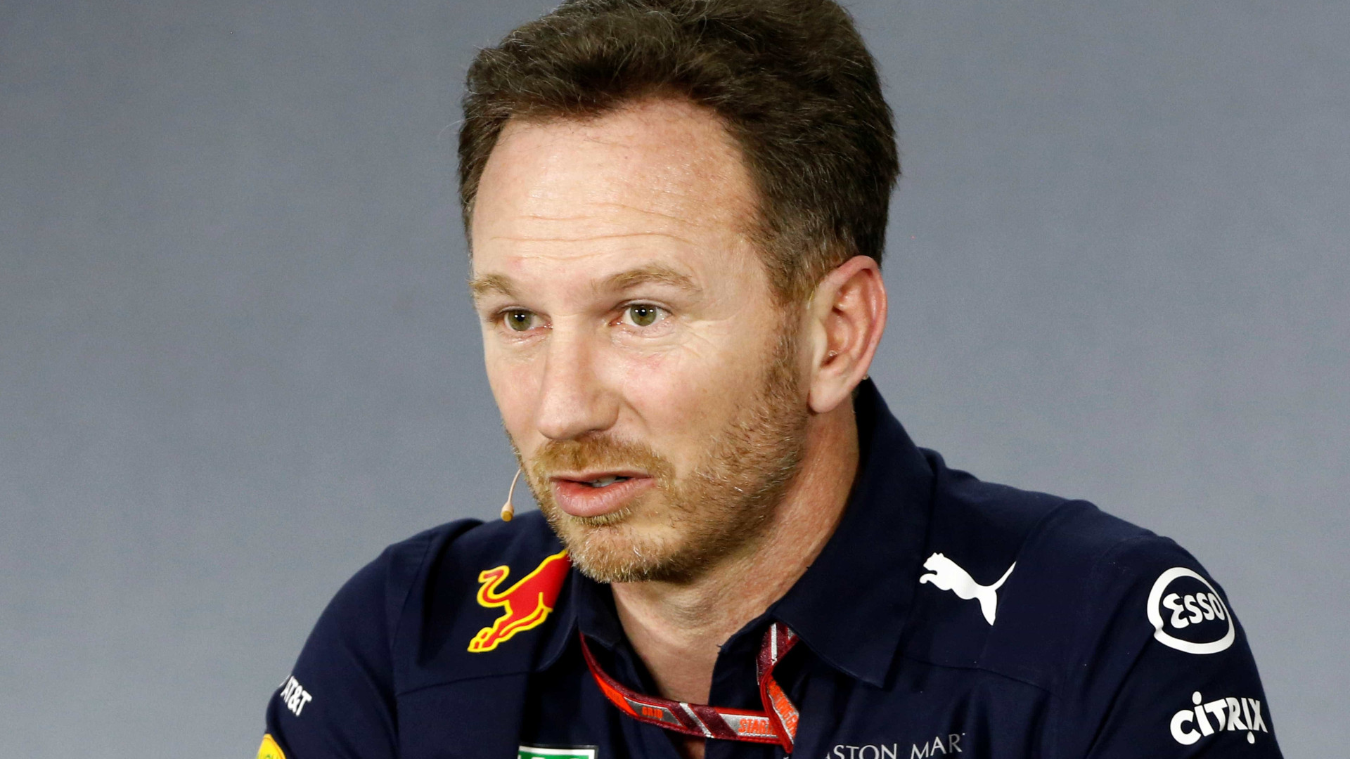 Chefe da Red Bull descarta contratação de Alonso para vaga de Ricciardo