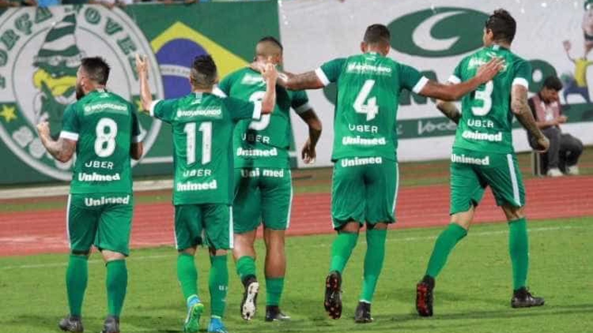 Goiás faz 3 a 0 e derruba invencibilidade de dez jogos do CSA