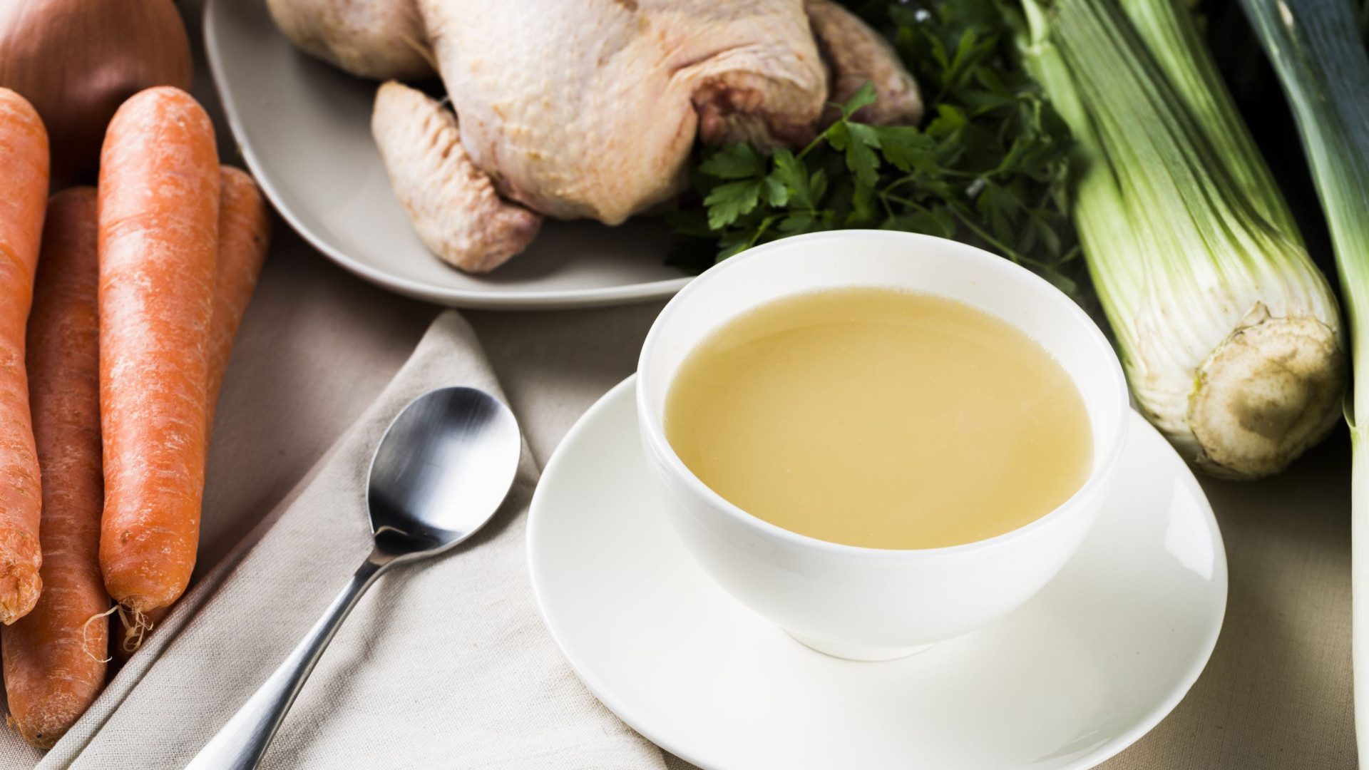 Caldo de ossos: conheça o novo elixir da saúde