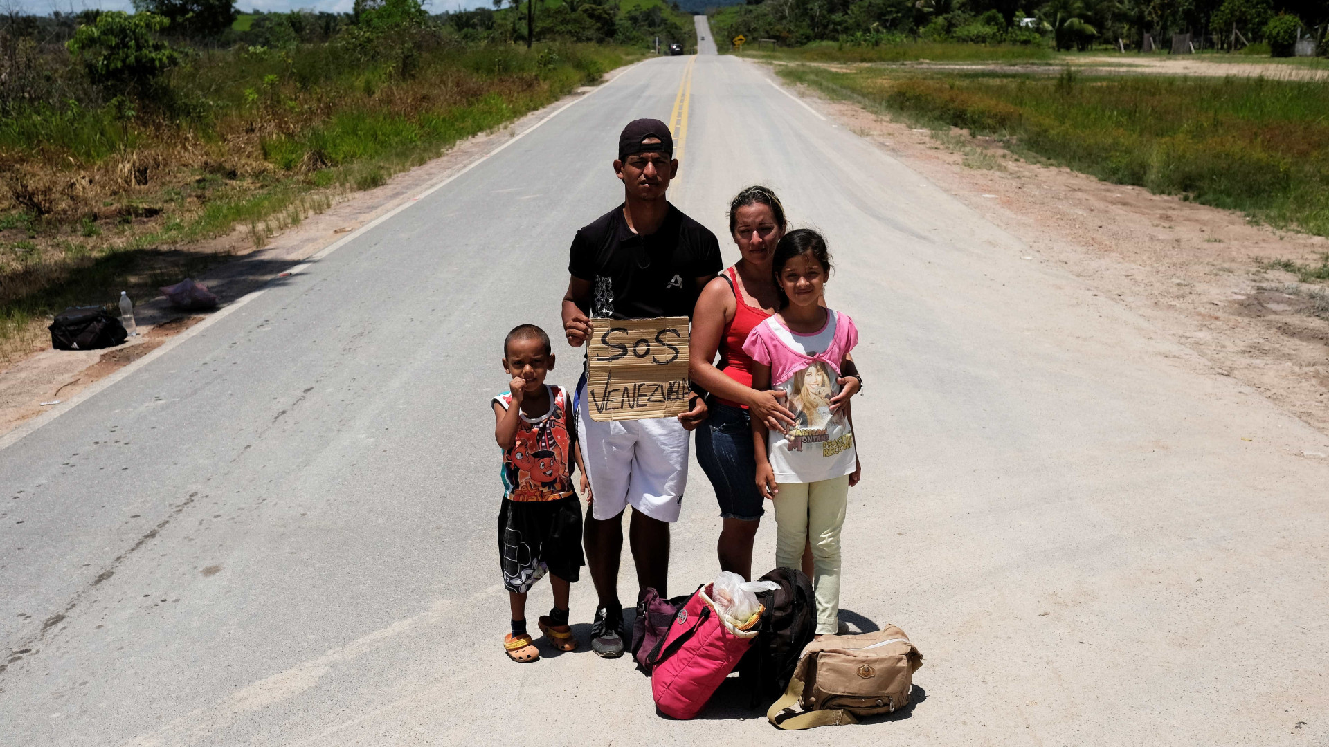 Cerca de 1,2 mil venezuelanos deixaram o Brasil apÃ³s agressÃµes
