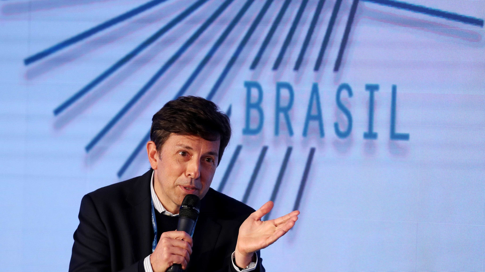 Partido Novo se posiciona contra PT, mas não declara apoio a Bolsonaro