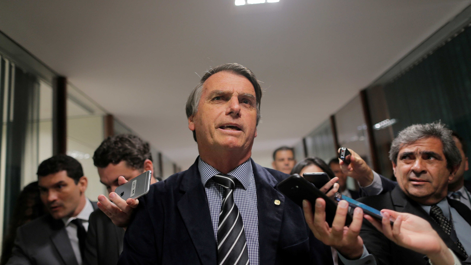Bolsonaro recusa carta compromisso de Haddad e ataca petista: 'Canalha'