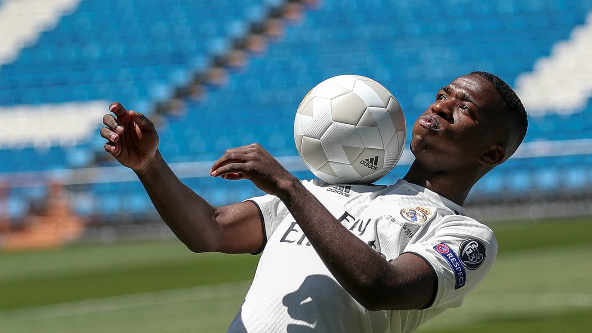 Real Madrid avalia que Vinicius Junior ainda precisa ser 'lapidado'