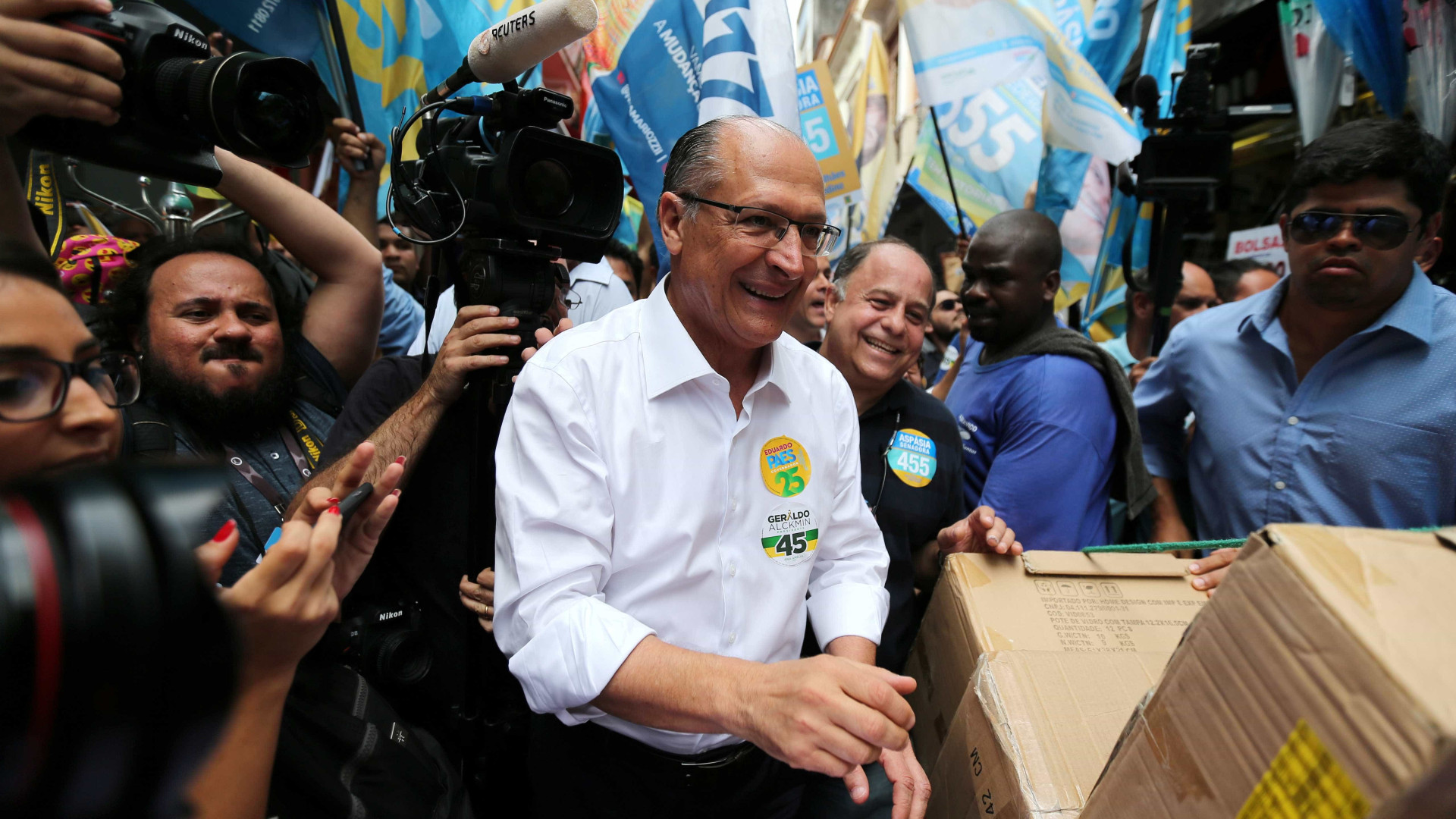 Temer é do PT, diz Alckmin durante agenda de campanha