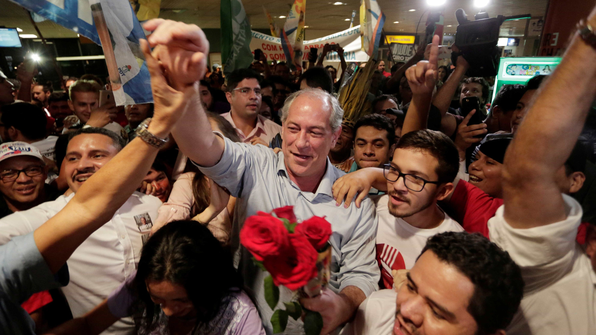 Ciro diz que ajudará venezuelanos: 'O Brasil não é o país do ódio'