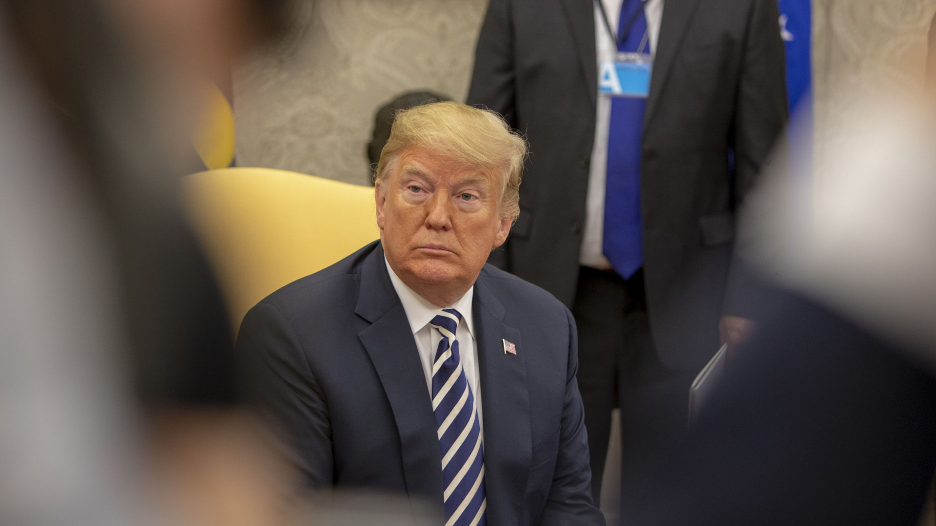 Trump vai visitar áreas afetadas pelo furacão Michael; 18 morreram