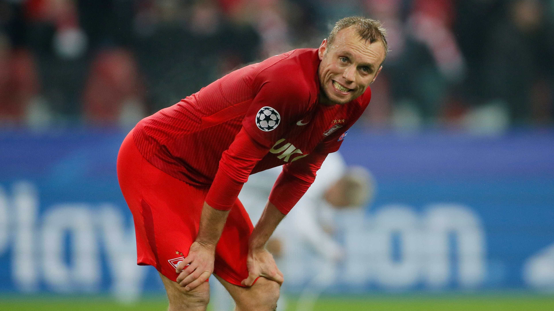 Spartak afasta jogadores por 'curtirem' crítica a técnico no Instagram