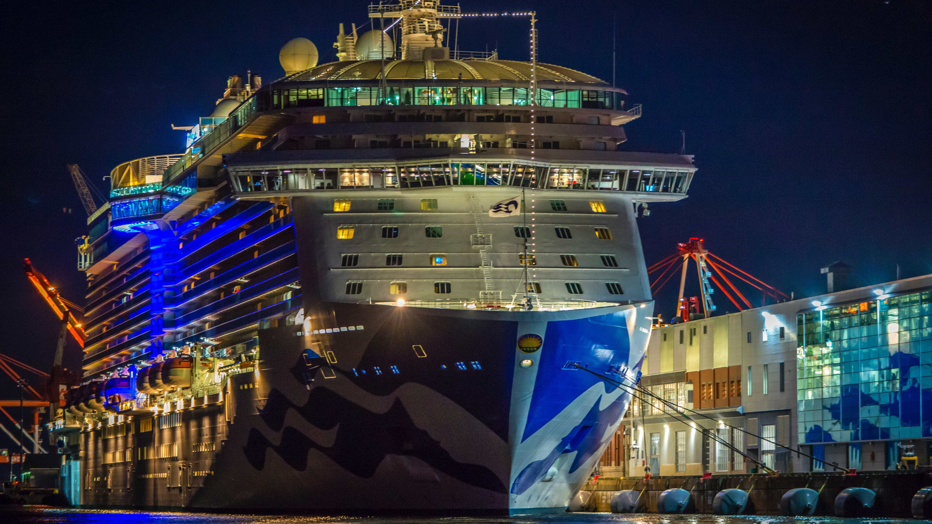 Temporada de cruzeiros no Brasil terá o maior navio da história