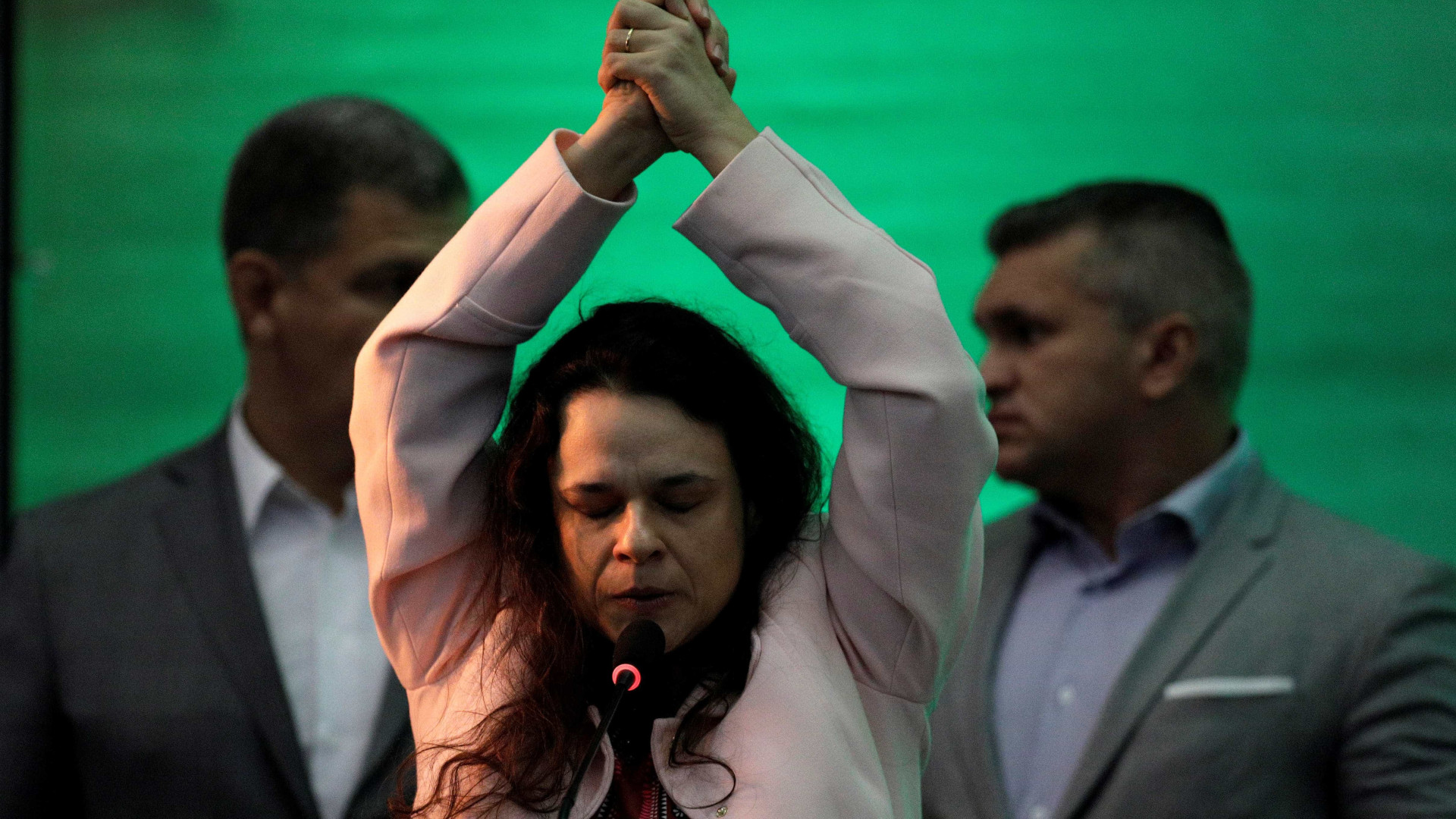 Janaína Paschoal e Eduardo Bolsonaro batem recorde de votos