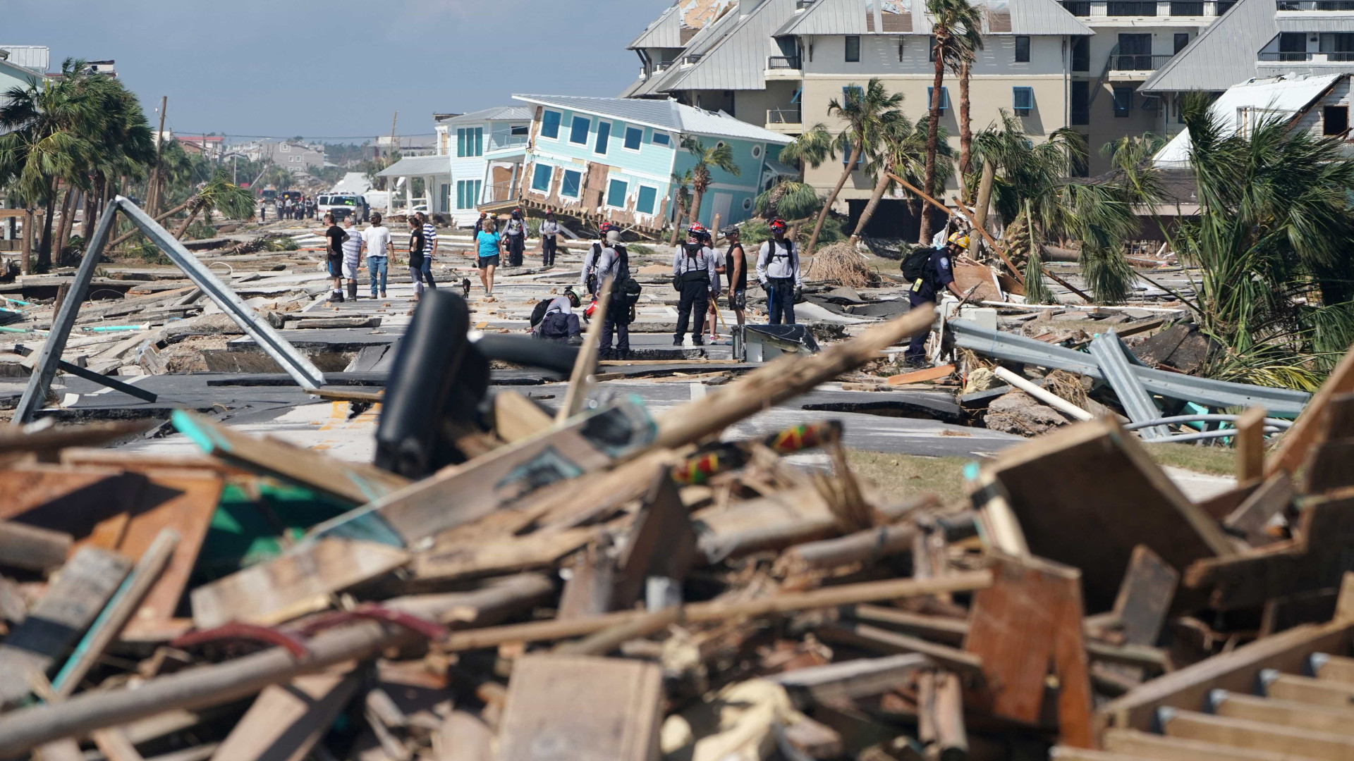Furacão Michael devasta Flórida e deixa 6 mortos