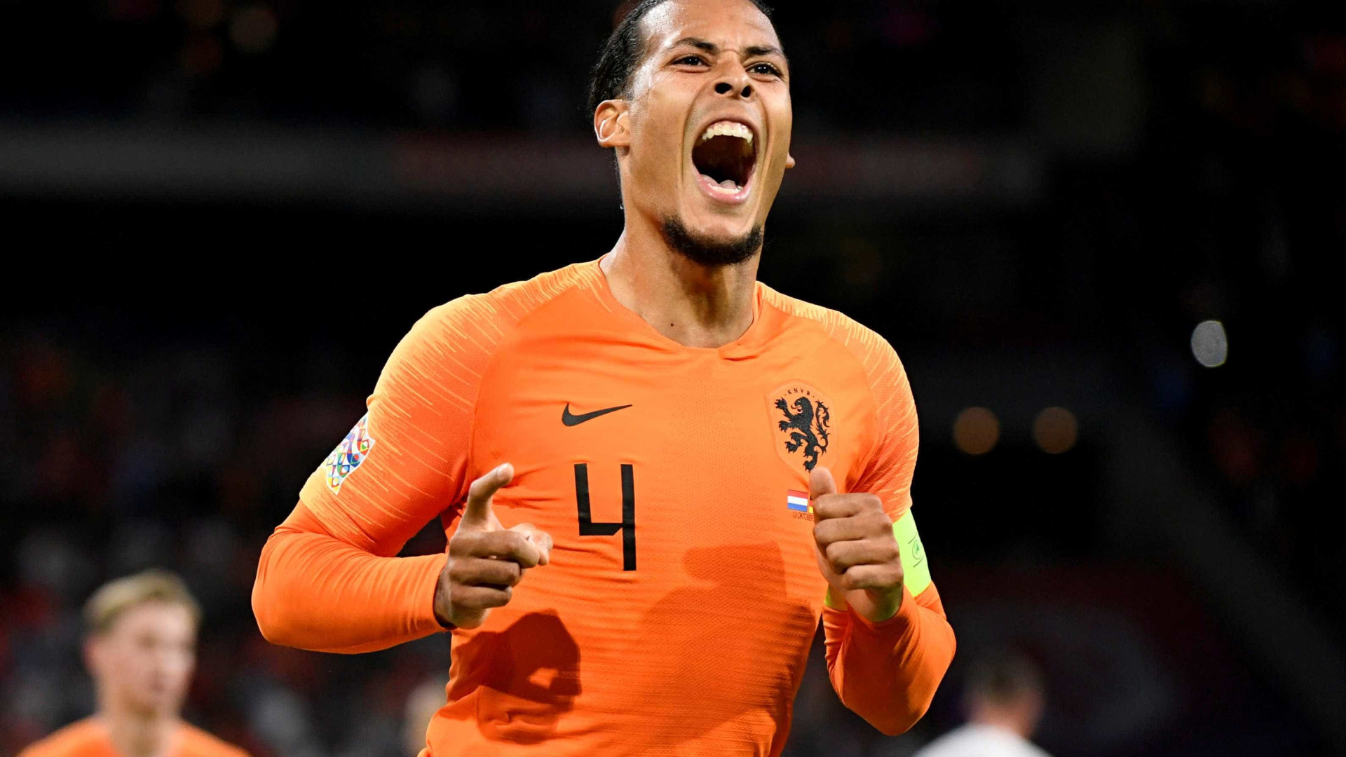 Holanda faz 3 a 0 em casa e Alemanha segue sem vencer