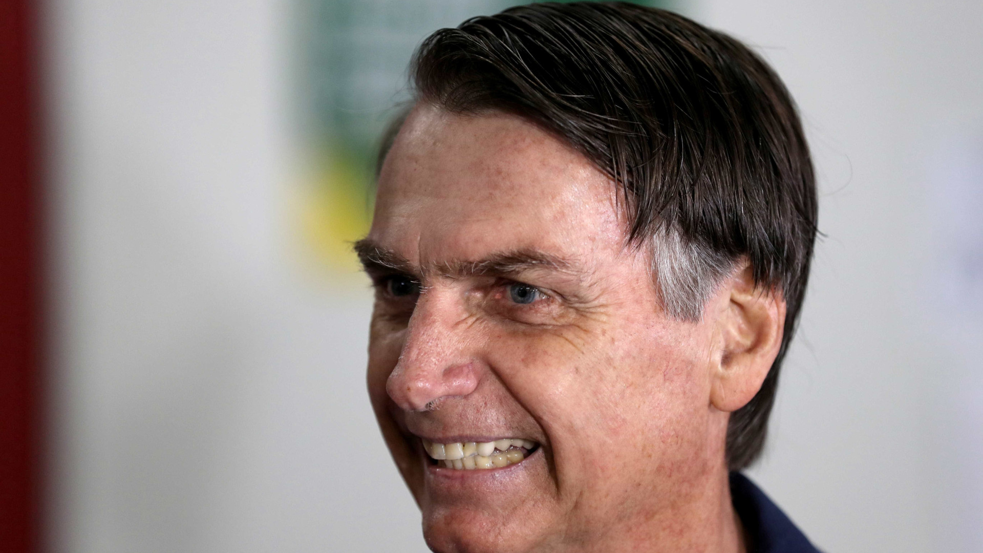 CNT/MDA: Bolsonaro tem 57% e Haddad 43% dos votos válidos