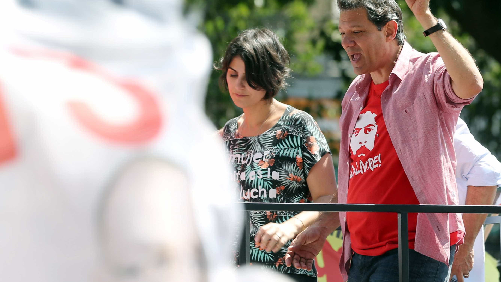 Campanha de Haddad resgata apelido dado por militares a Bolsonaro