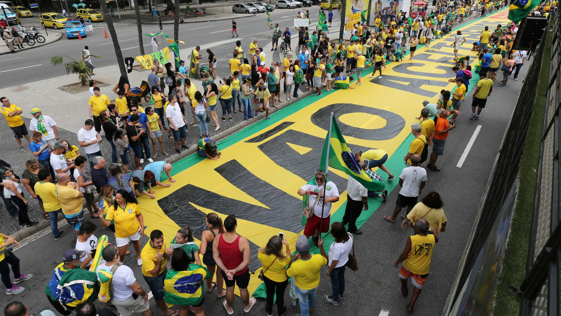 No Rio, movimentos anticorrupção relevam denúncia de campanha ilegal