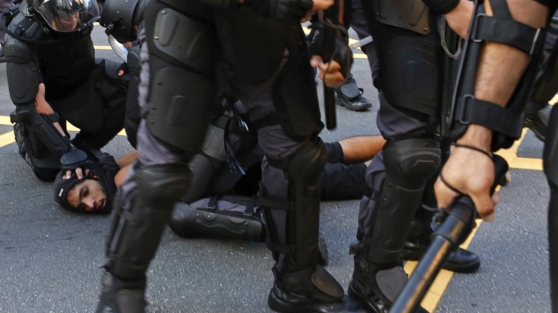 Polícia apura se valor apreendido em briga de PMs seria para caixa dois