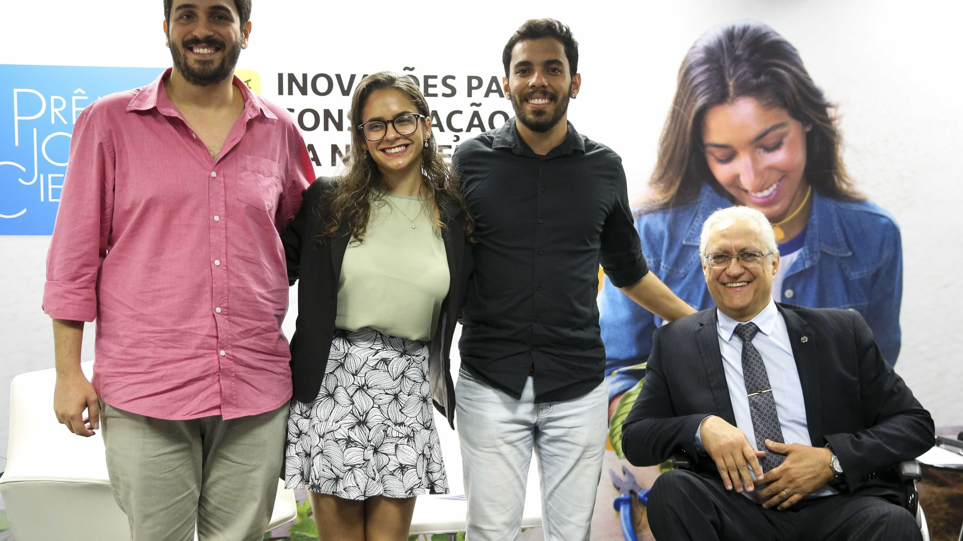 Jovem Cientista: estudantes e pesquisadores são premiados