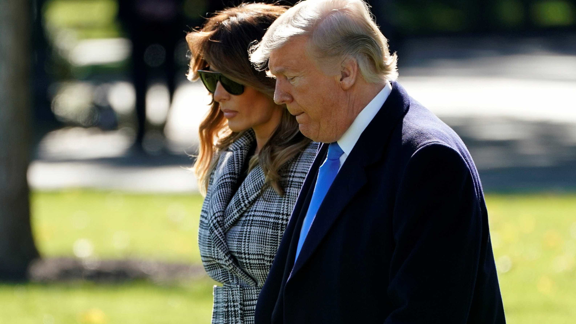 Trump se reúne com equipe e familiares para acompanhar eleições