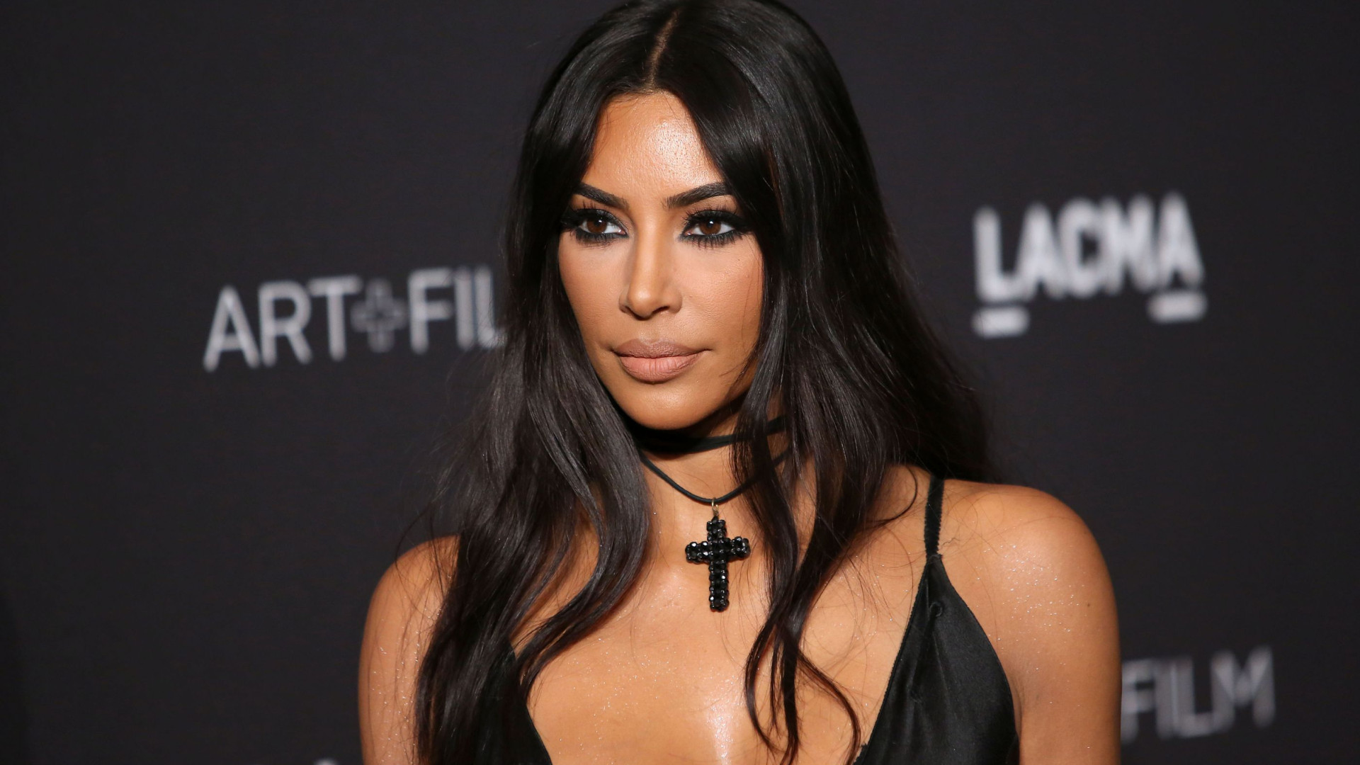 Kardashians são forçadas a sair de casa por conta de incêndio