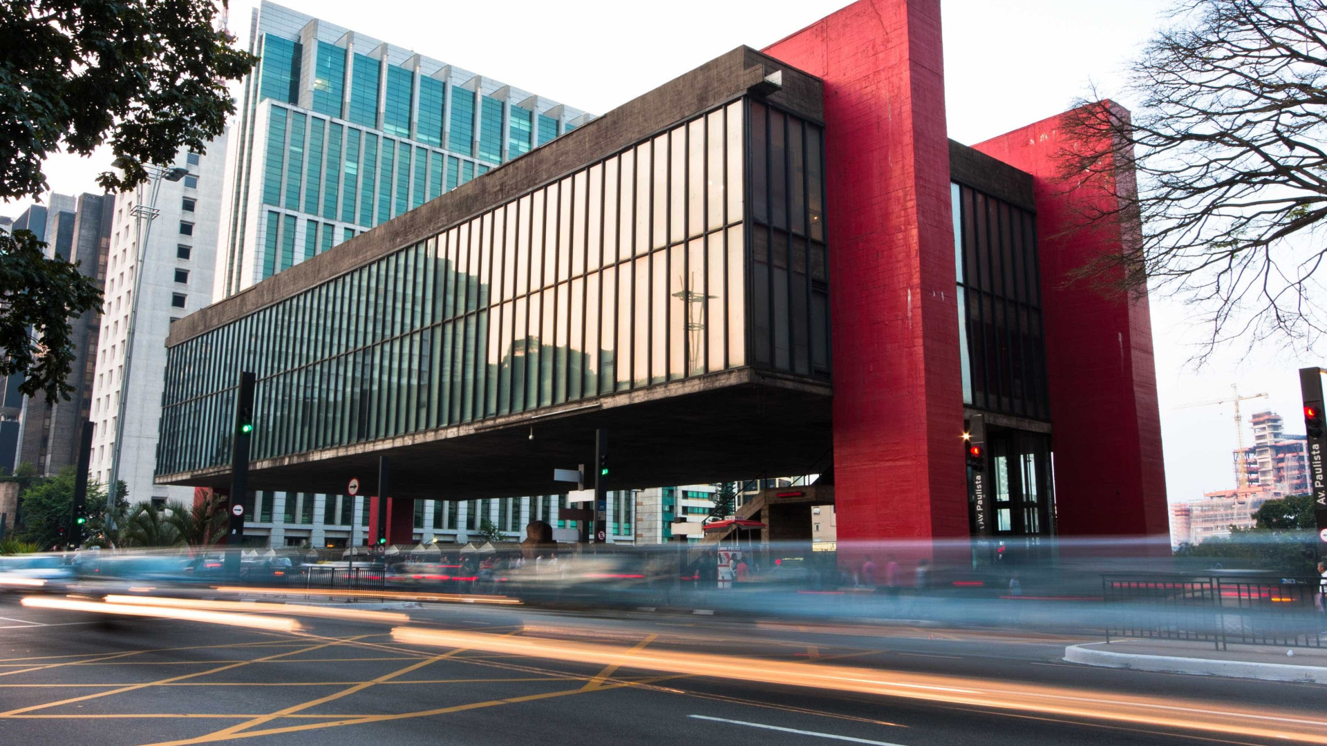 Projetado por Lina Bo Bardi, prédio do Masp completa 50 anos