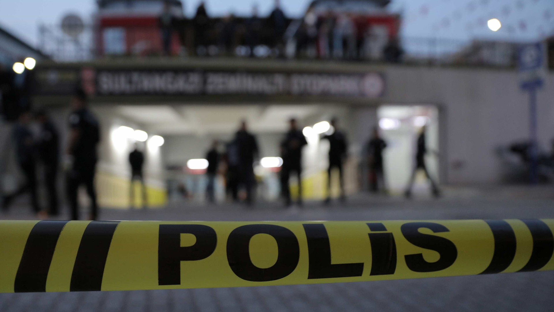 Explosão mata sete soldados e fere 25 na Turquia