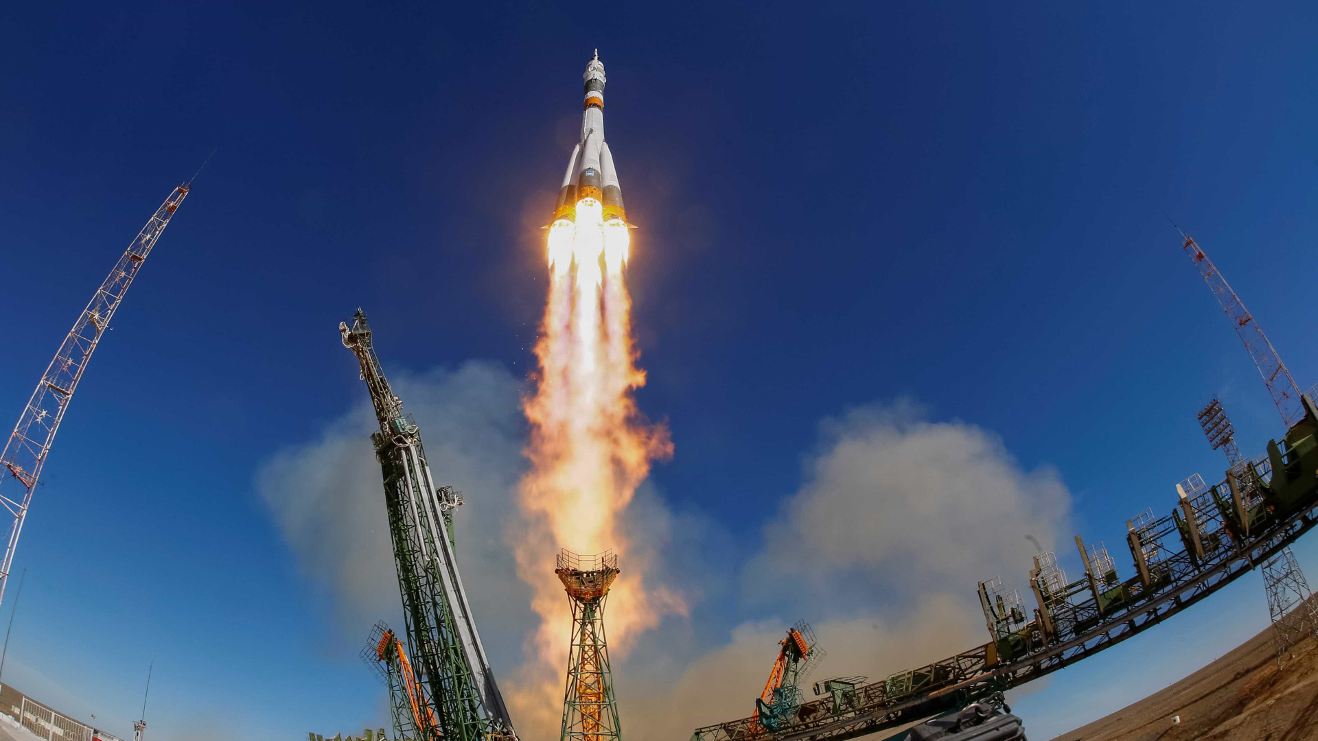 Após fracasso, Rússia faz primeiro lançamento de Soyuz