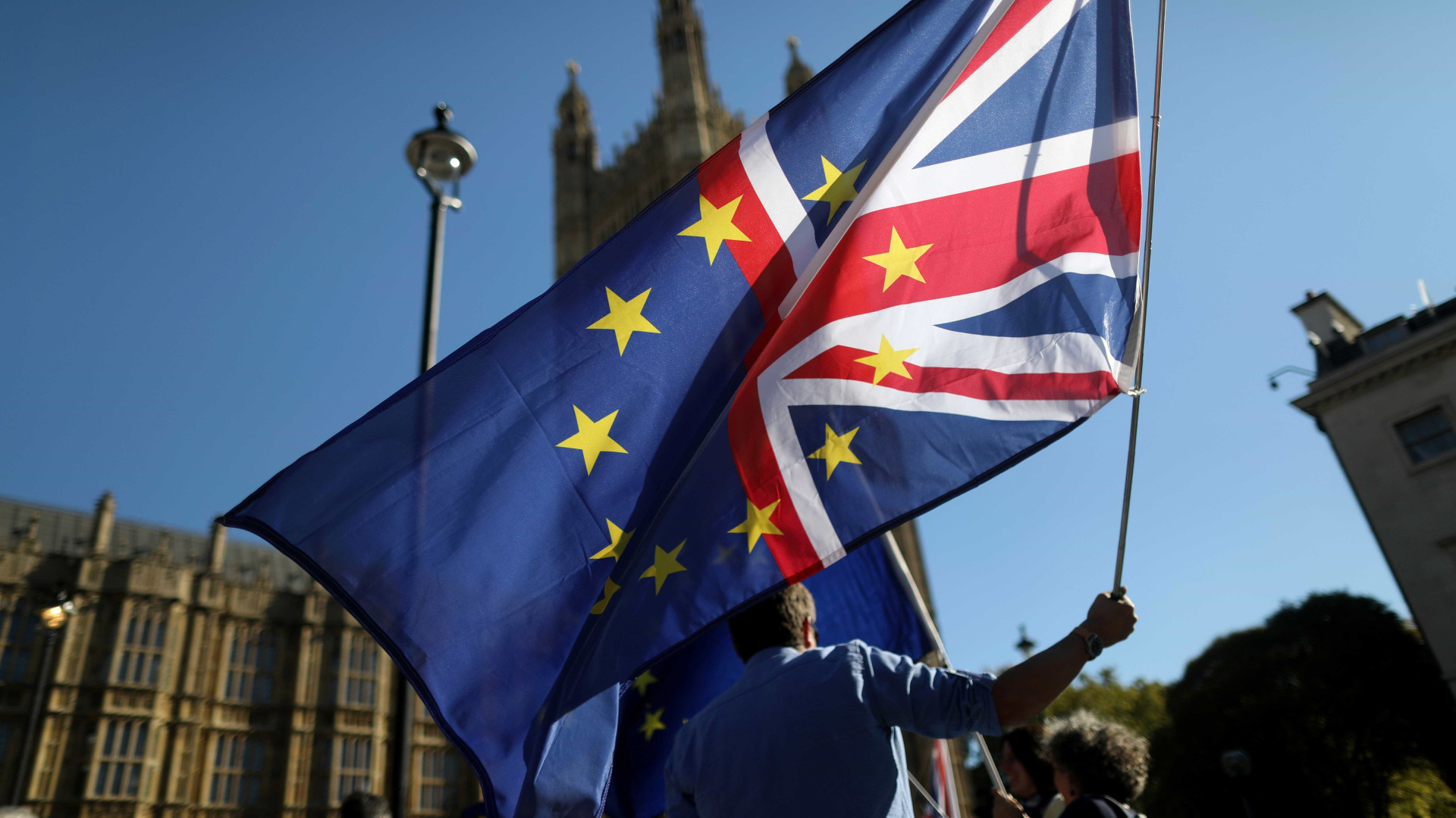 Consultor da UE diz que Reino Unido pode suspender 'brexit'; entenda