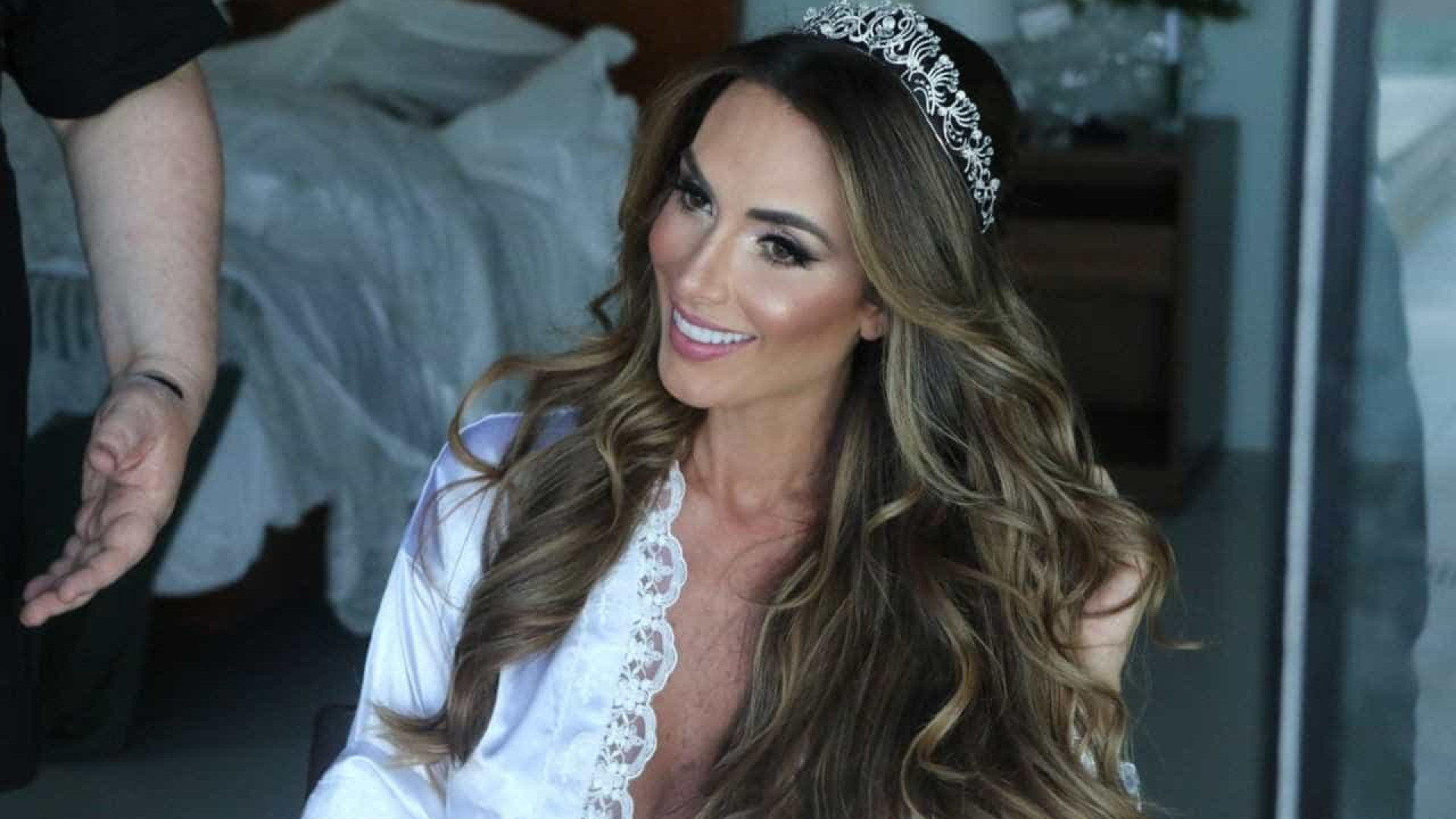 Convidada é furtada no casamento de Nicole Bahls no Rio, diz colunista