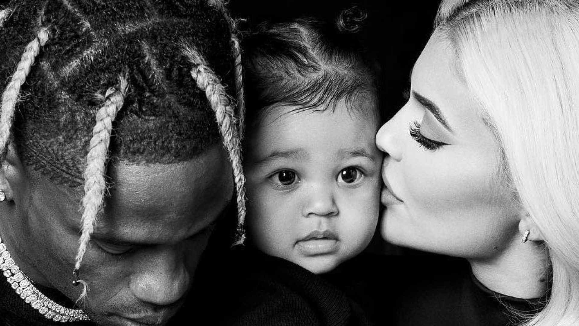Kylie Jenner se revolta com fake news sobre suposta traição do marido