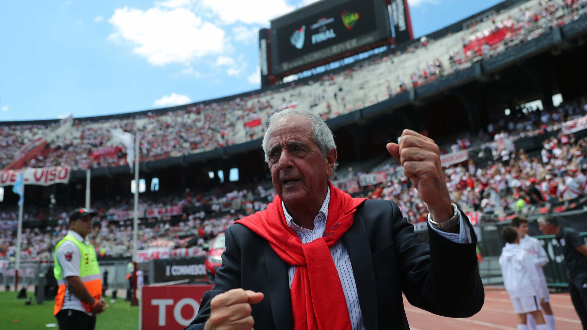 Presidente do River espera que final seja '11 de setembro argentino'