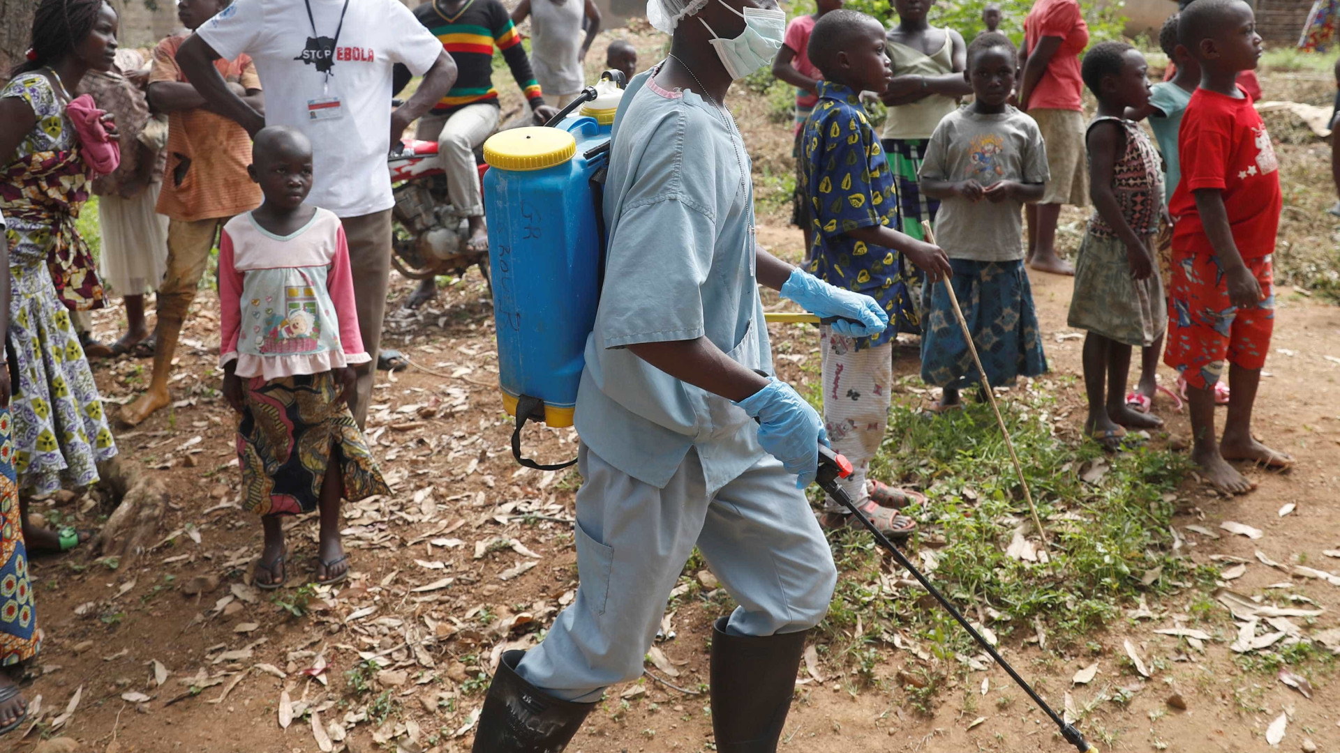Ebola chega a metrópoles do Congo, que vive o 2º maior surto da doença