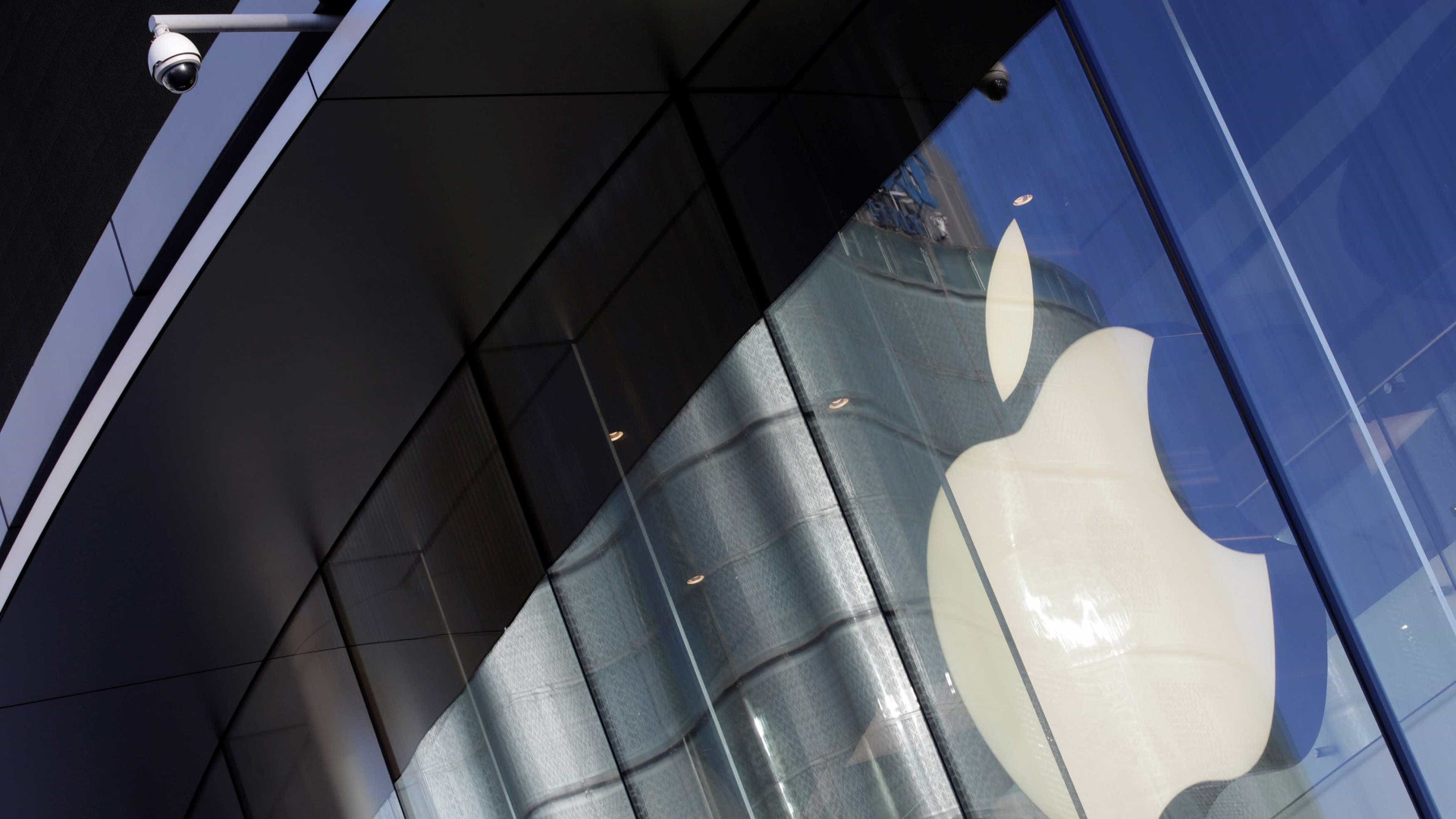 Apple 'rouba' designer da Tesla