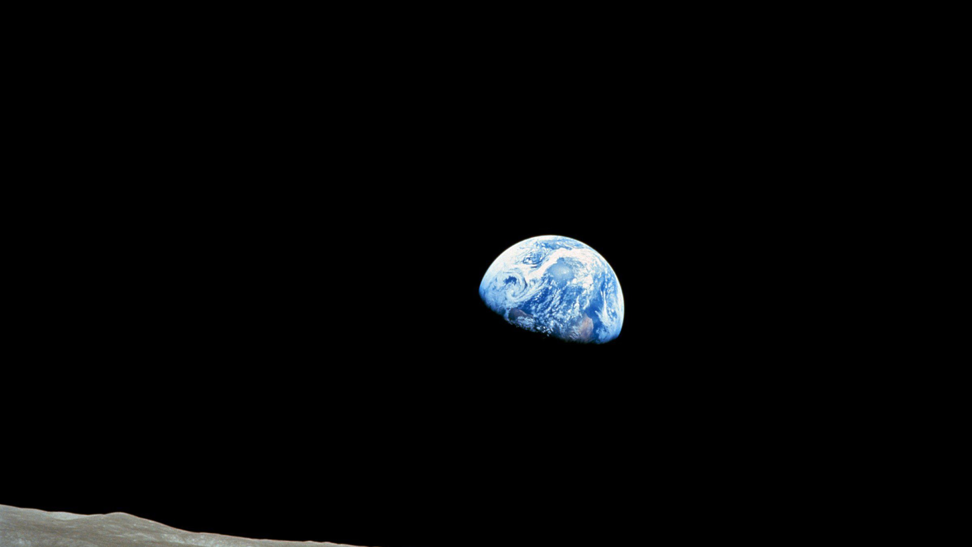 Sonda chinesa faz pouso inédito no 'lado oculto da lua'