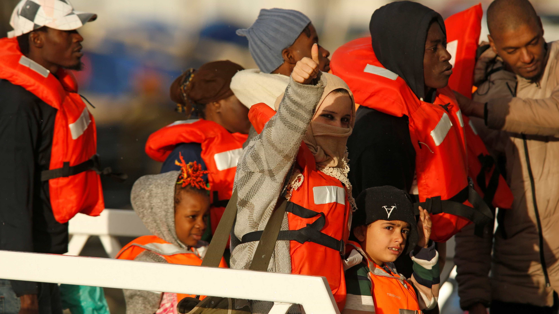Malta anuncia acordo para redistribuir imigrantes à deriva